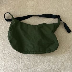 NEW Baggu Large Crescent Bag - Green